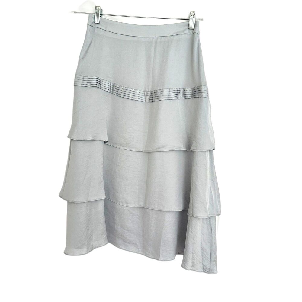 Banana Republic Tiered Gray Midi Skirt Size 2 Silver Silky Soft